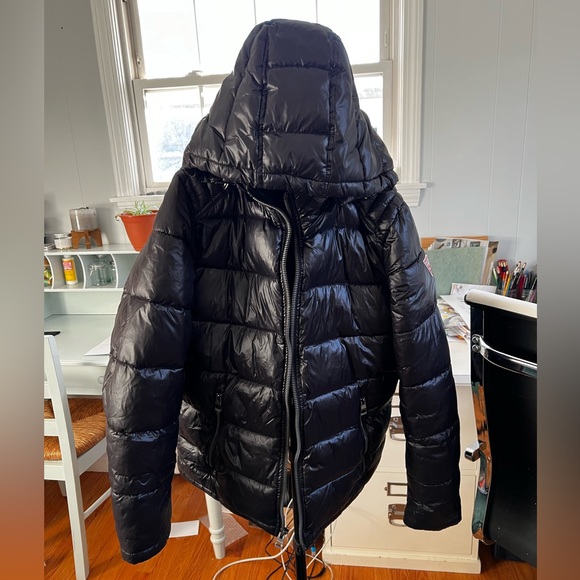 GUESS Men’s mid-weight puffer jacket - Picture 4 of 8
